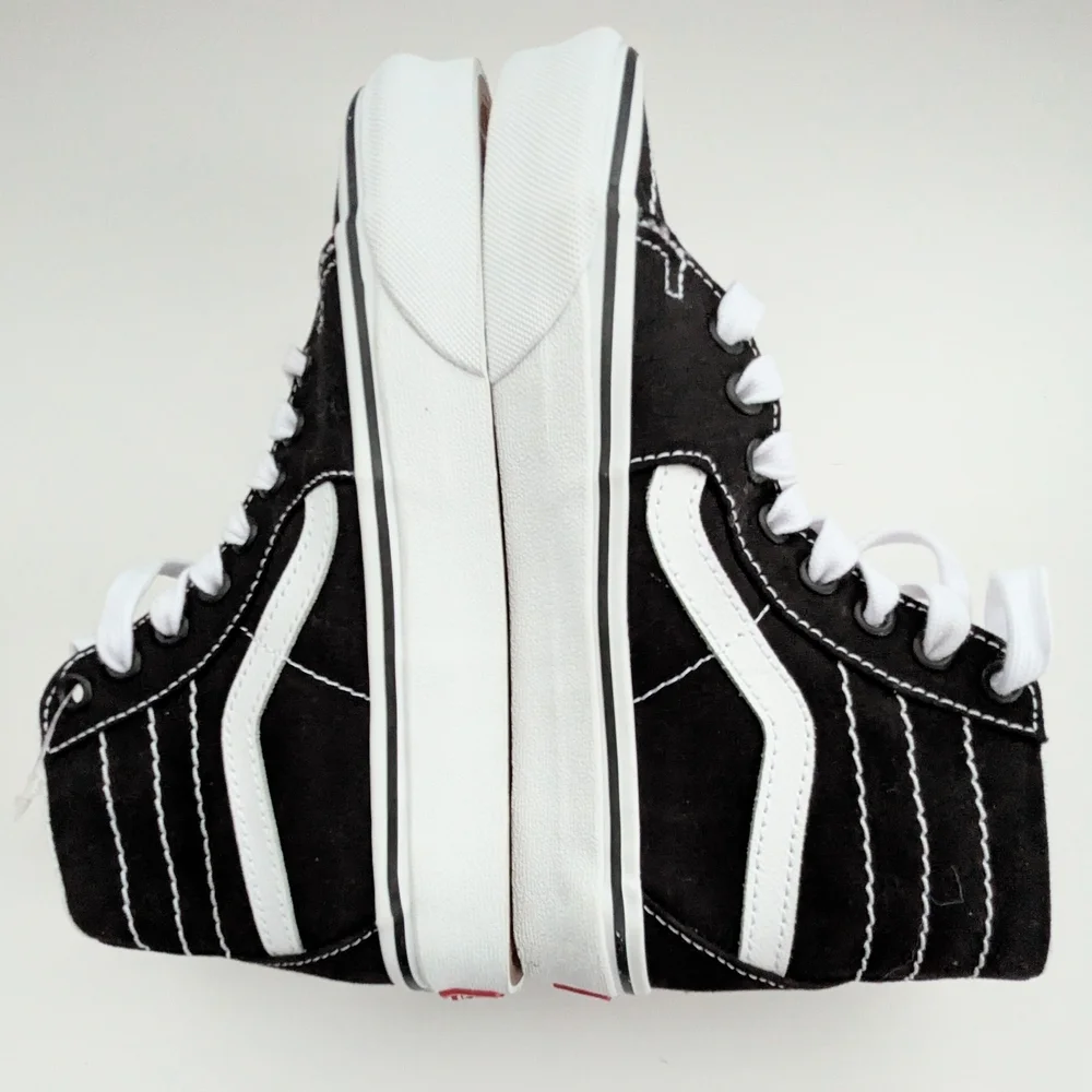 NWT Vans Unisex High-Top Sneakers/Running Shoes (Women Size 5 /Men Size 3.5) - Picture 6 of 15